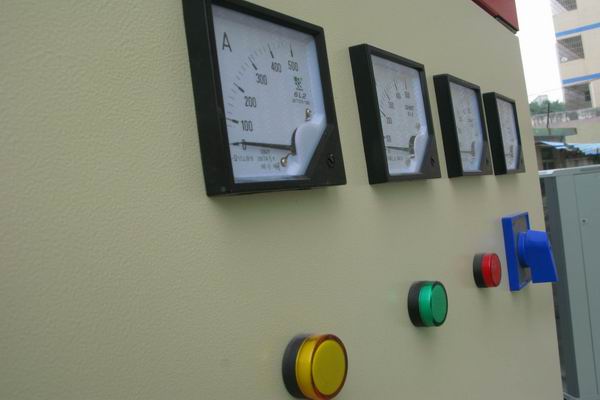 鄂托克配电柜-3683讲讲配电柜注意事项